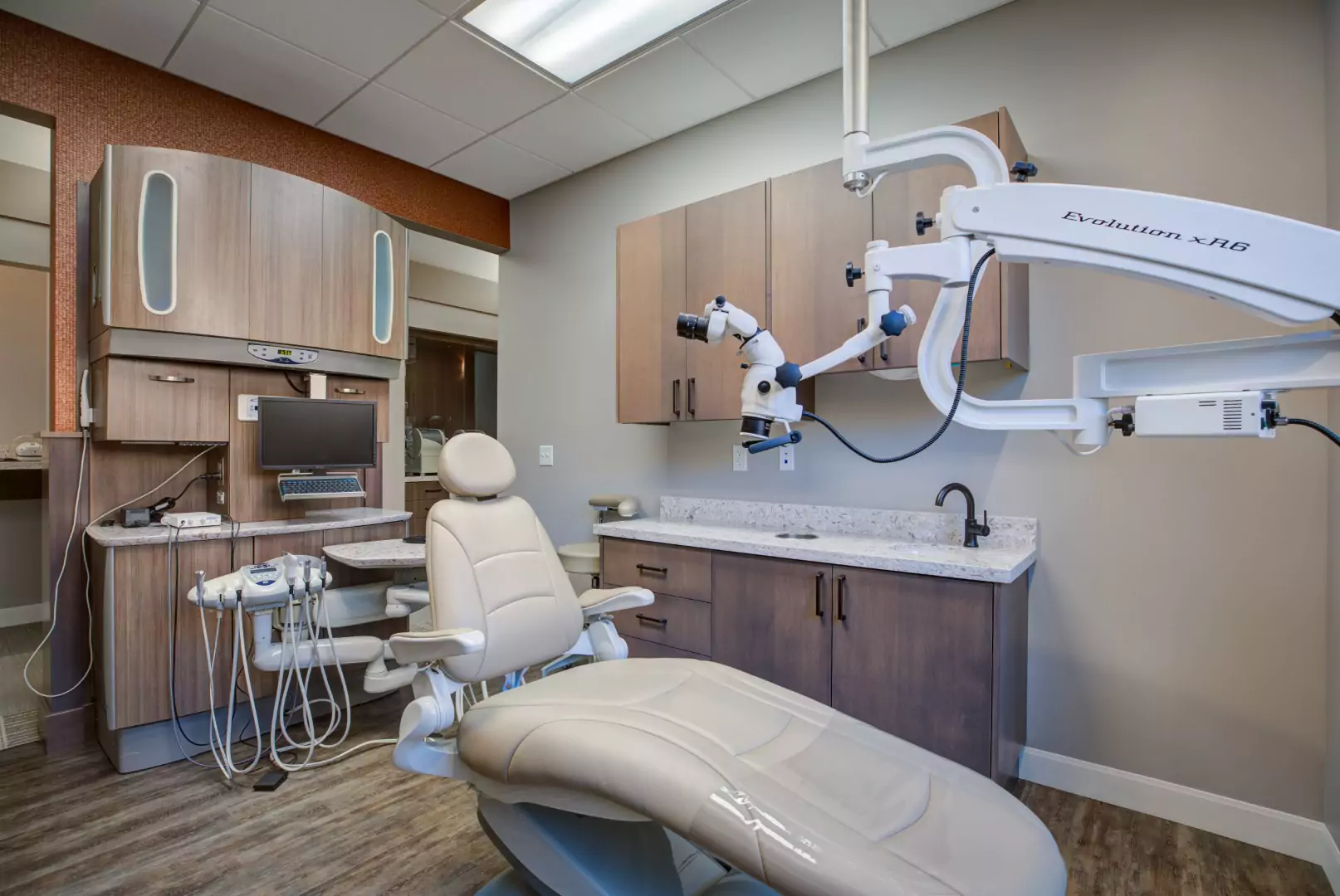 advanced-dental-stills-18-large-668bc42ebb284.webp